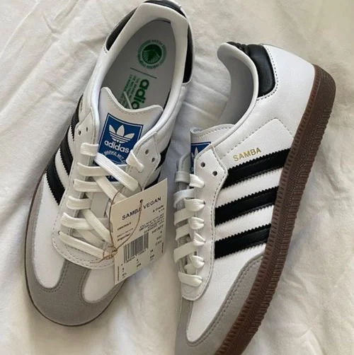 Samba white and black 2